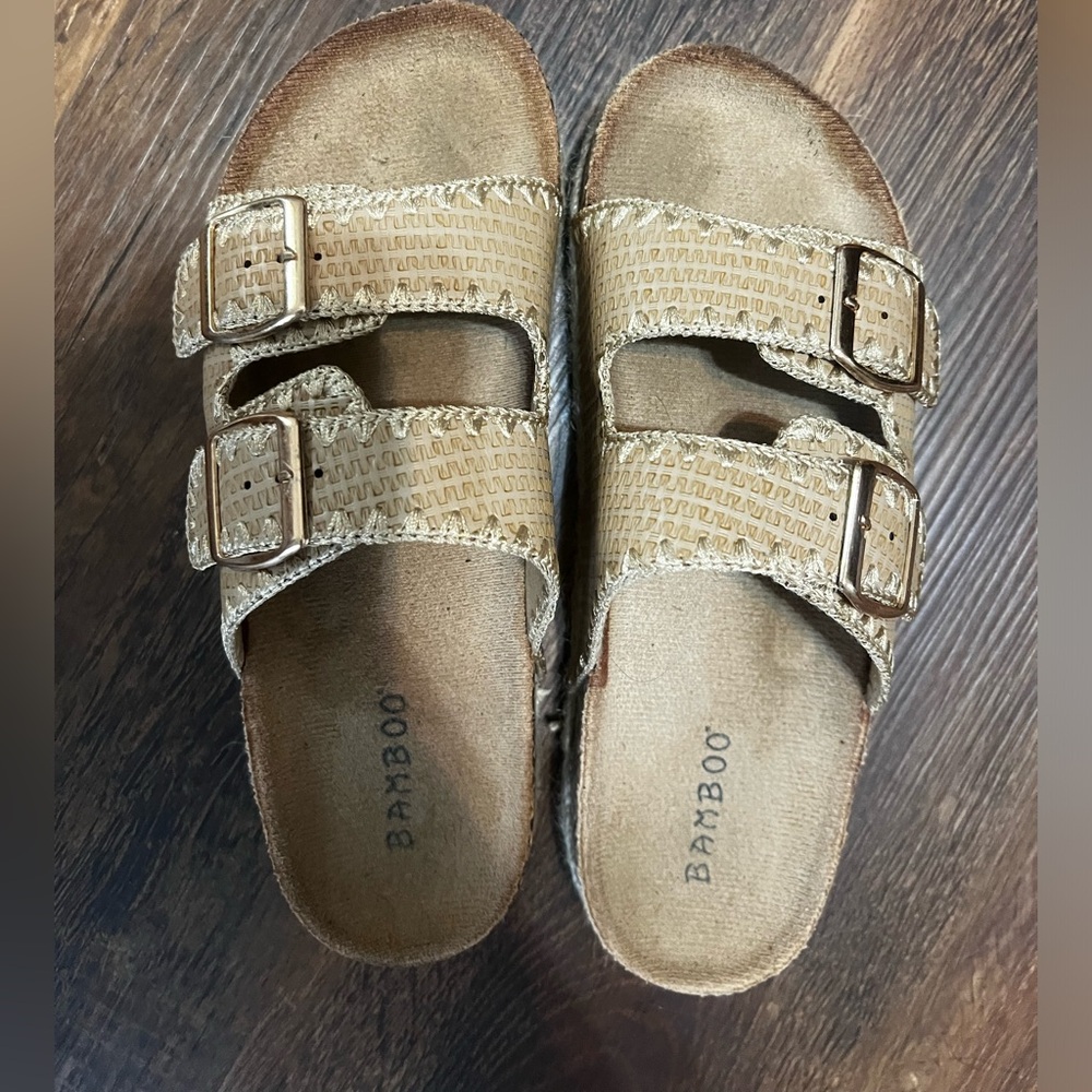 Bamboo strap sandals
